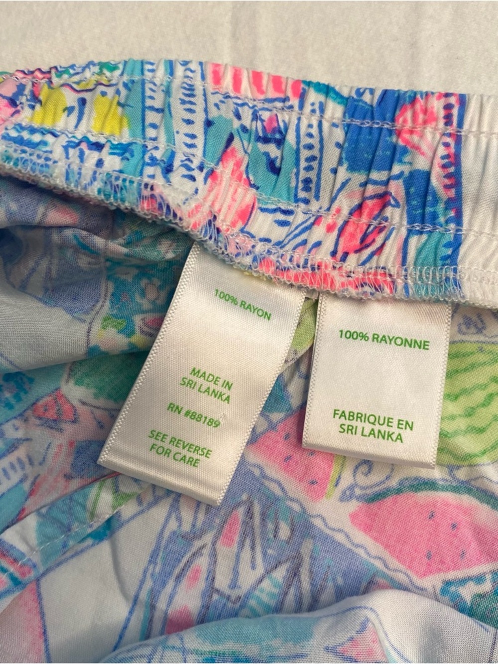 Lilly Pulitzer Colorful Print Pool Shorts Size M Resort Beach Cover Up - Picture 3 of 9